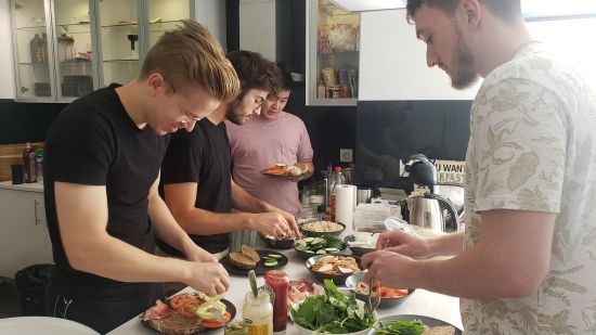 广州轮椅趣味运动邀请赛促进残特奥会共融精神